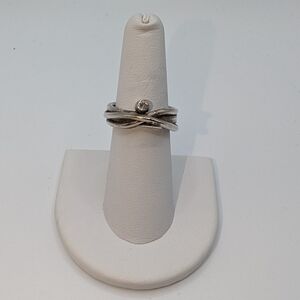 Metal (Silver?) Twisted Band Ring with Clear Stone